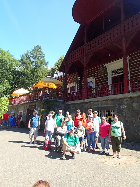 spolusetkavani chaloupka 1