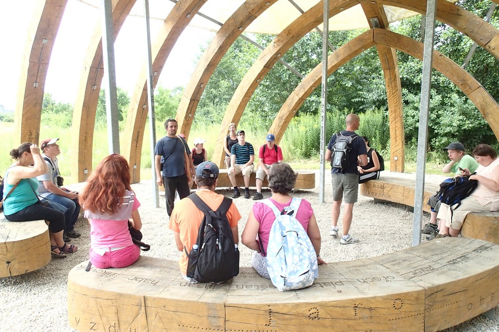 spolusetkavani slunakov 1